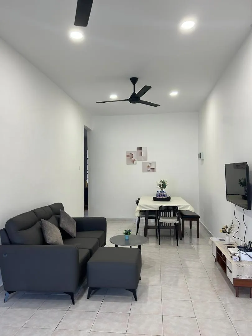 Serene Homestay Taman Daya Jb جوهر بهرو