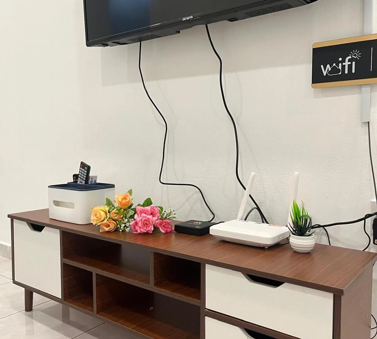 Serene Homestay Taman Daya Jb جوهر بهرو 0*,